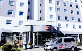 Ibis Luxembourg Airport